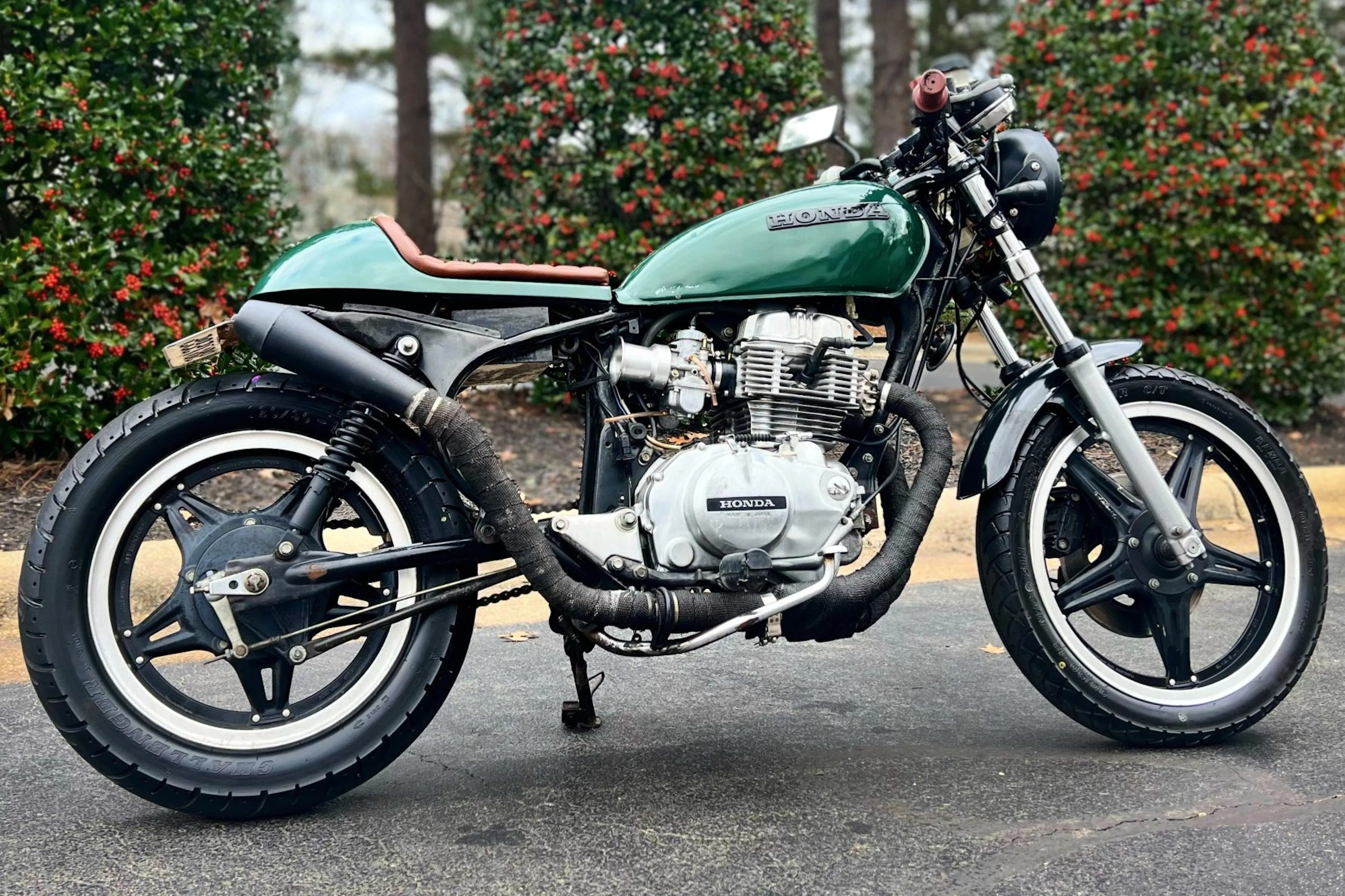 バイク cm400t アメリカンスタイルの中排気量2輪車「ホンダ CM400T」を発売 | Honda